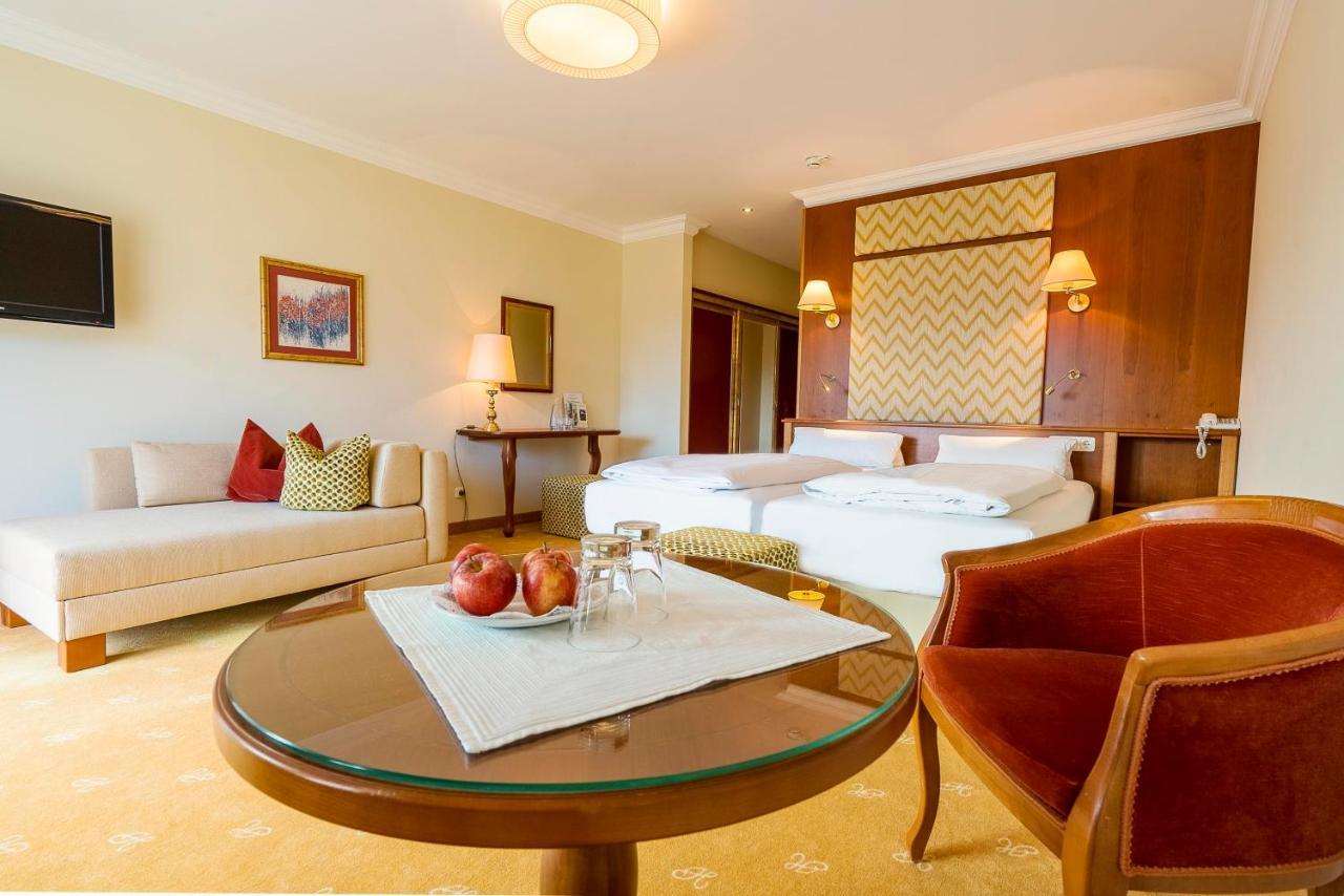 Hotel Hollweger Sankt Gilgen Luaran gambar